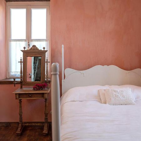 The 1813 Painter'S Villa By Neuvel Galaxidi Exterior foto
