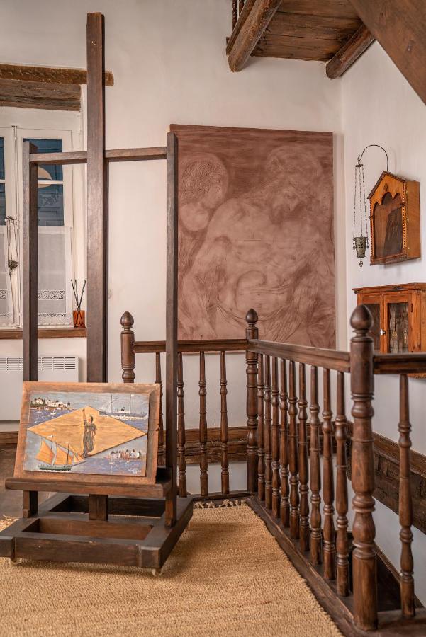 The 1813 Painter'S Villa By Neuvel Galaxidi Exterior foto