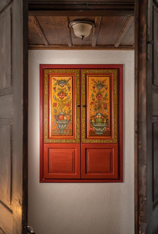 The 1813 Painter'S Villa By Neuvel Galaxidi Exterior foto