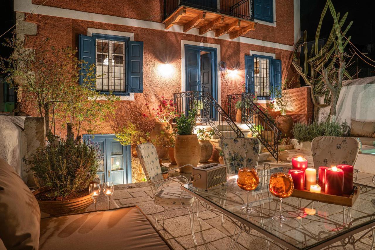 The 1813 Painter'S Villa By Neuvel Galaxidi Exterior foto